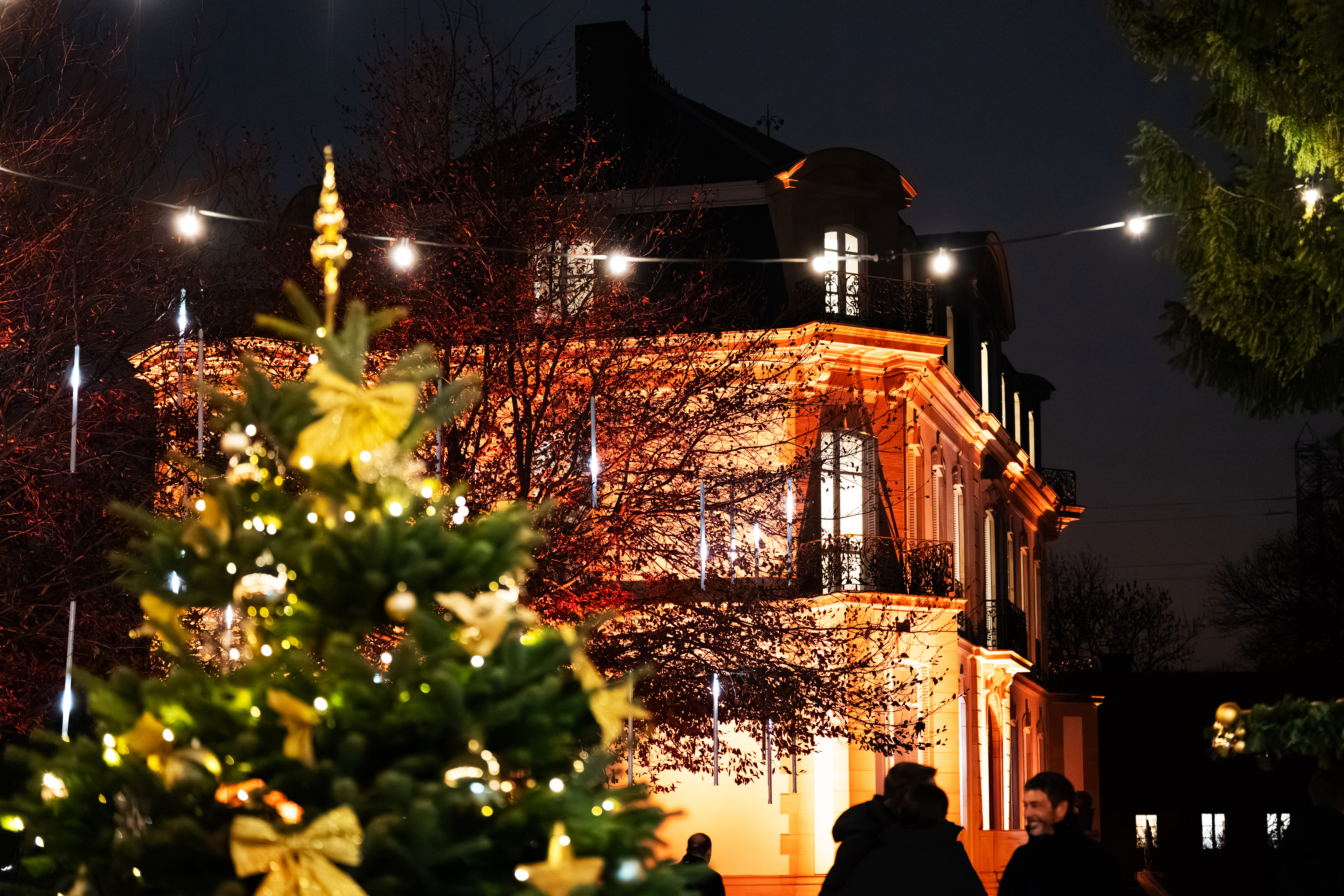 Bugatti welcomed customers for the traditional “Soirée de Noël”.